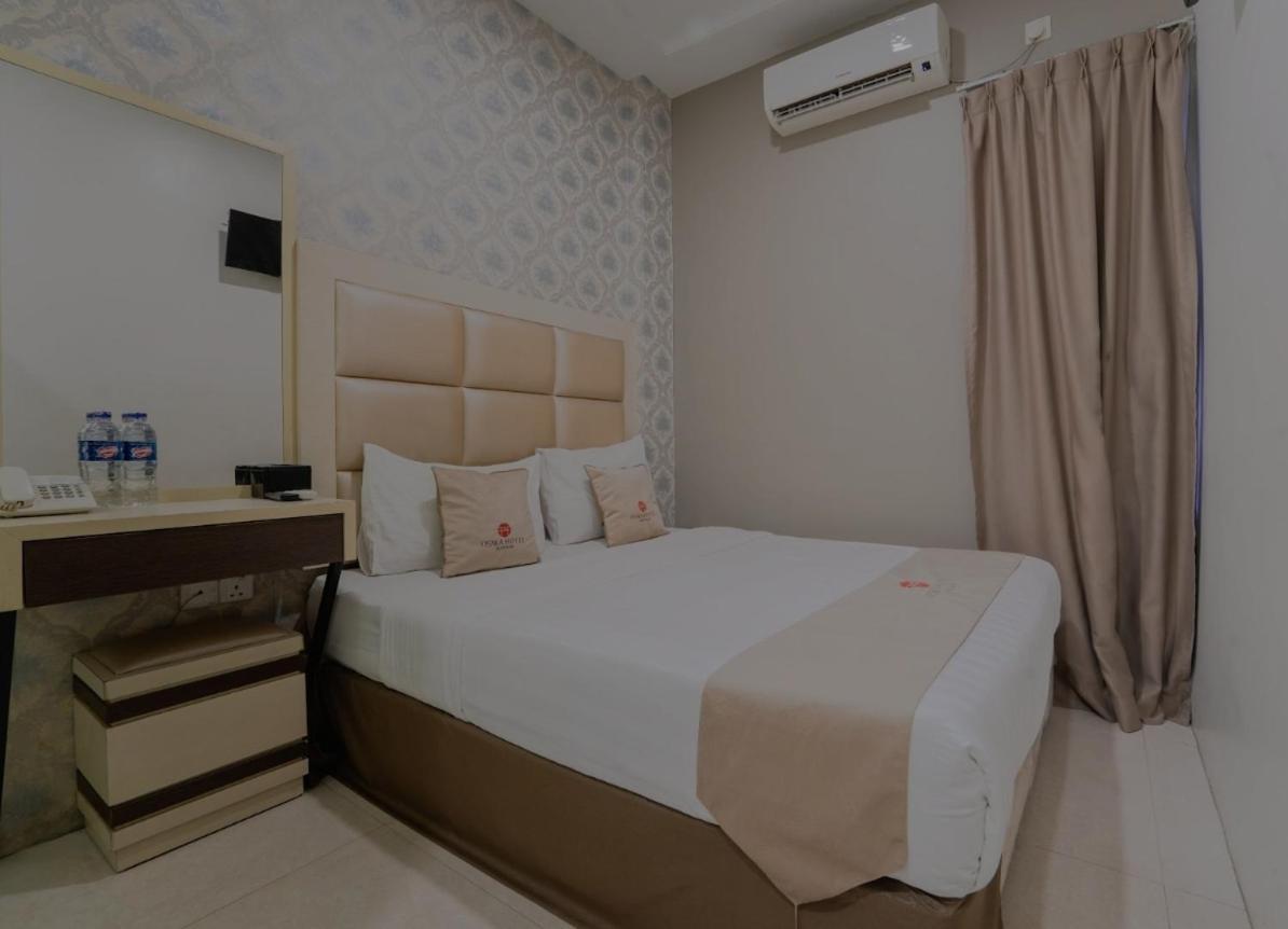 Osaka Hotel Batam Nagoya Exterior foto